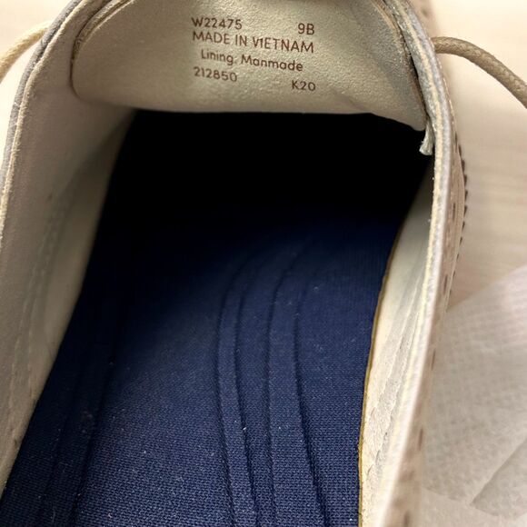 NWOT Cole Haan Malorie Leather Wingtip Oxford Women's Shoe Size 9 Cream Loafer - Picture 10 of 10